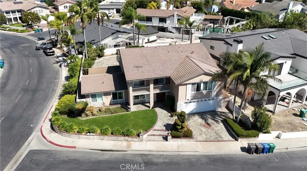 720 Pepper Tree, Long Beach, CA 90815 - #1
