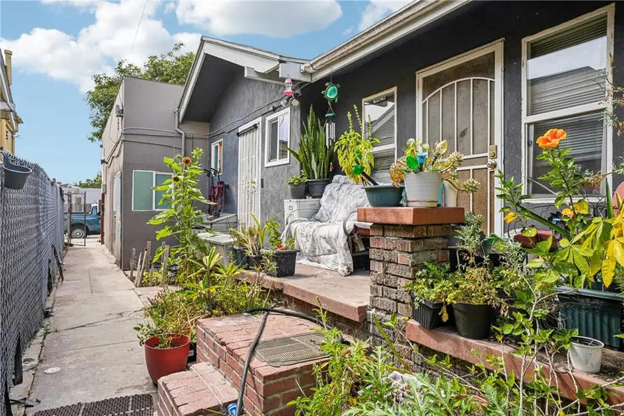 1844 Atlantic Avenue, Long Beach, CA 90806 - #2