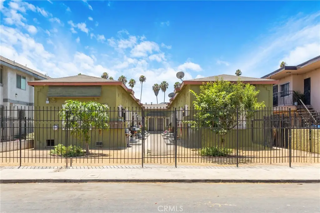 606 W 81st, Los Angeles, CA 90044 - #1