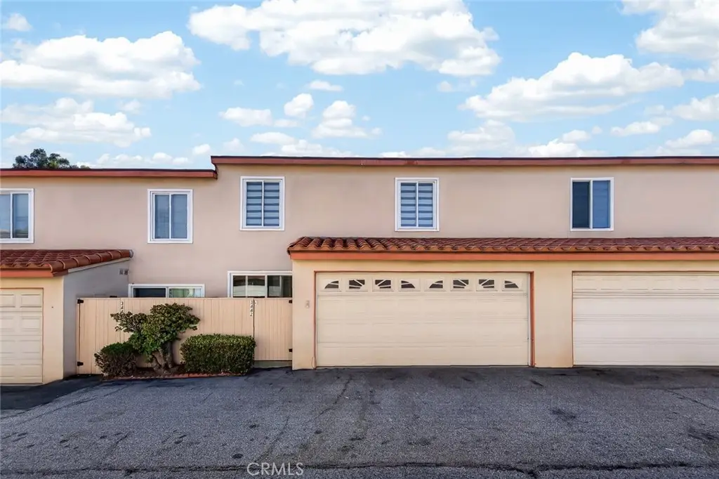 3442 Del Amo Blvd, Torrance, CA 90503 - #1