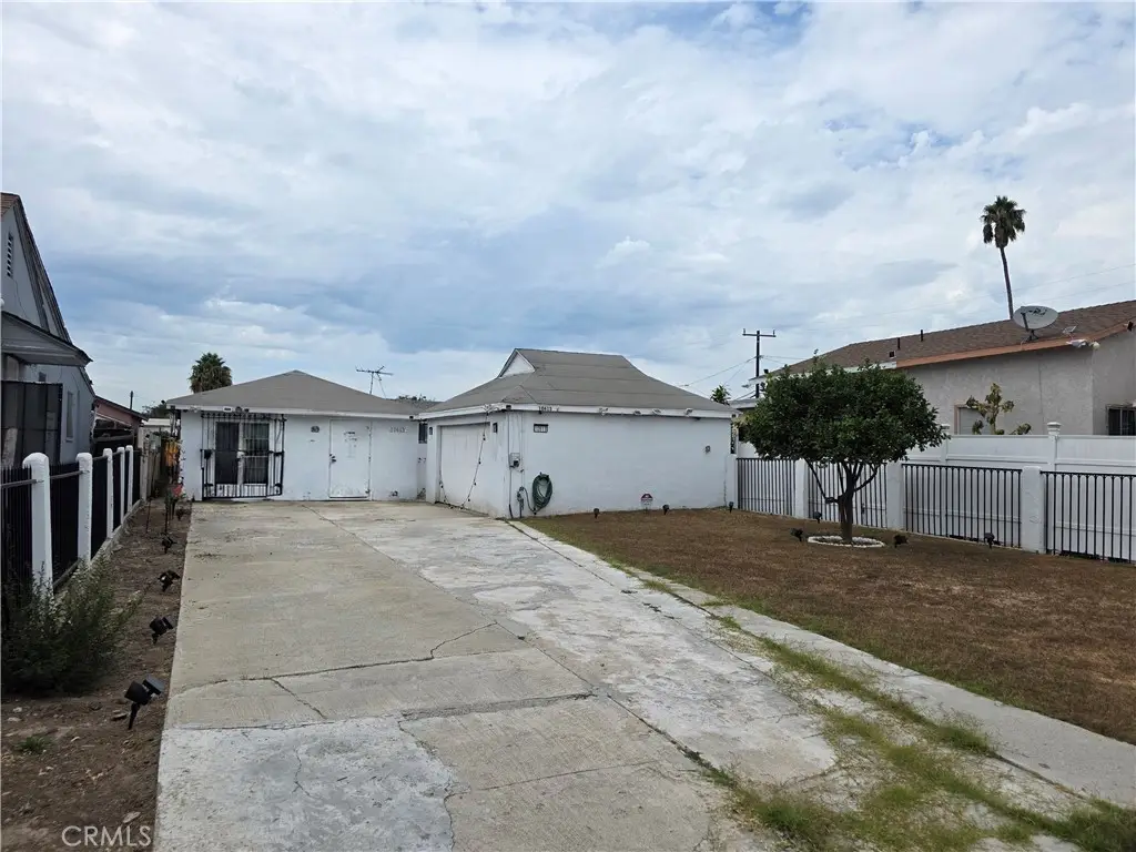10613 S Felton Avenue, Inglewood, CA 90304 - #1