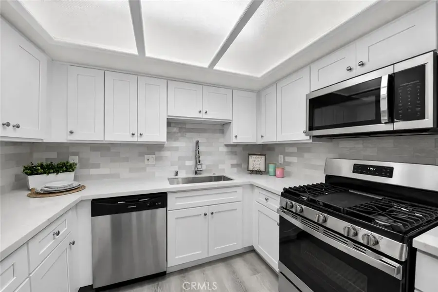 1131 Campbell Street #210, Glendale, CA 91207 - #3