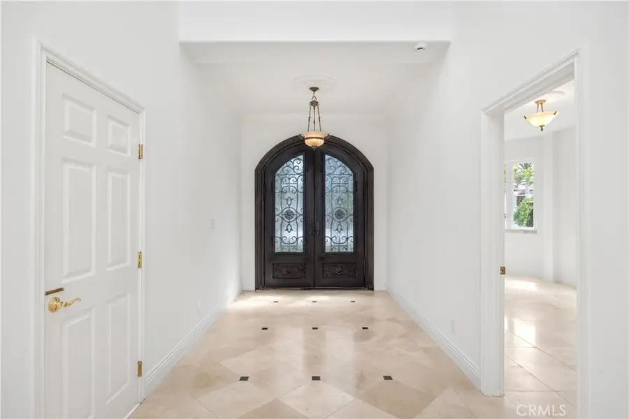 1627 Gates Avenue, Manhattan Beach, CA 90266 - #3
