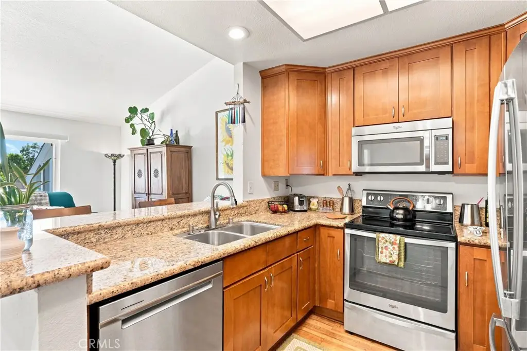187 Huntington, Irvine, CA 92620 - #1