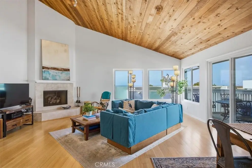 941 1st Street, Hermosa Beach, CA 90254 - #1