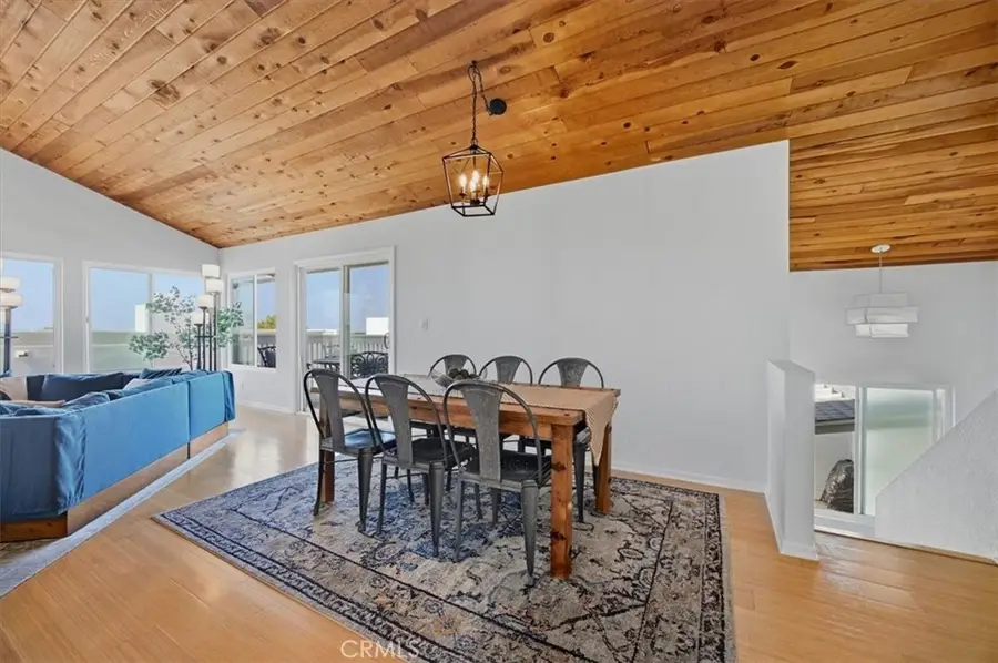 941 1st Street, Hermosa Beach, CA 90254 - #2