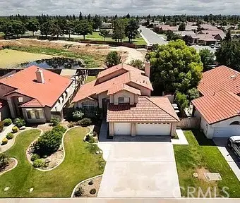 10205 Single Oak Drive, Bakersfield, CA 93311