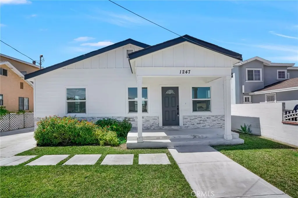 1247 N Neptune Avenue, Wilmington, CA 90744 - #1