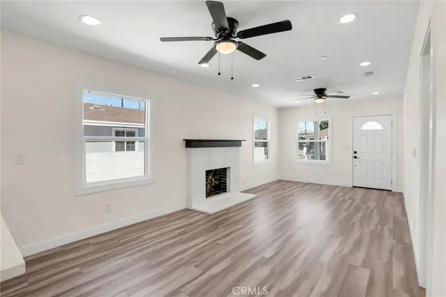 1247 N Neptune Avenue, Wilmington, CA 90744 - #3