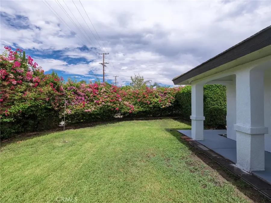 512 E 8th Street, Pomona, CA 91766 - #3