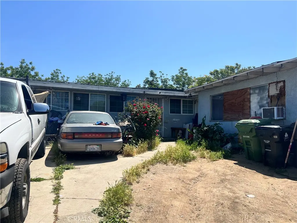 14976 Ryan Street, Sylmar, CA 91342 - #1