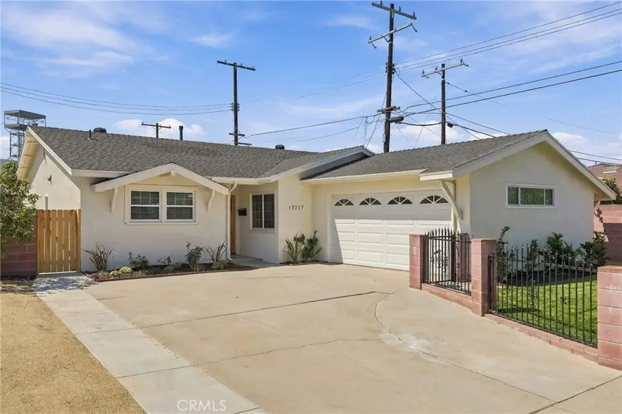 17217 S Hoover Street, Gardena, CA 90247 - #3