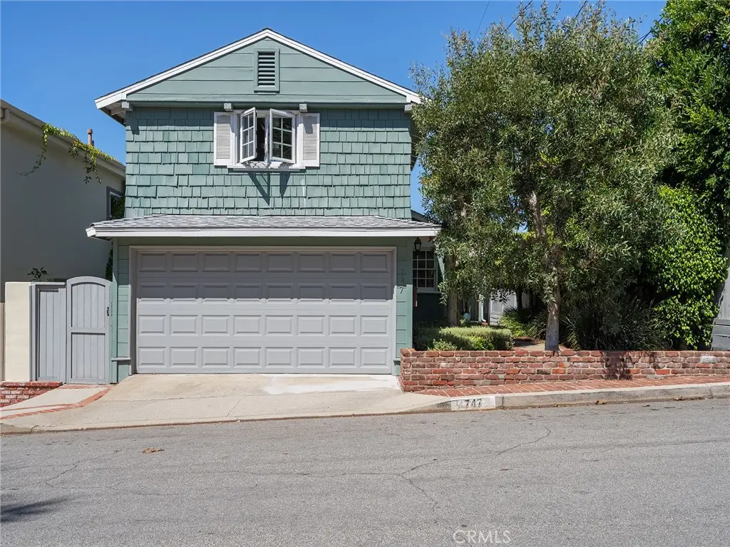747 23rd Street, Manhattan Beach, CA 90266 - #1