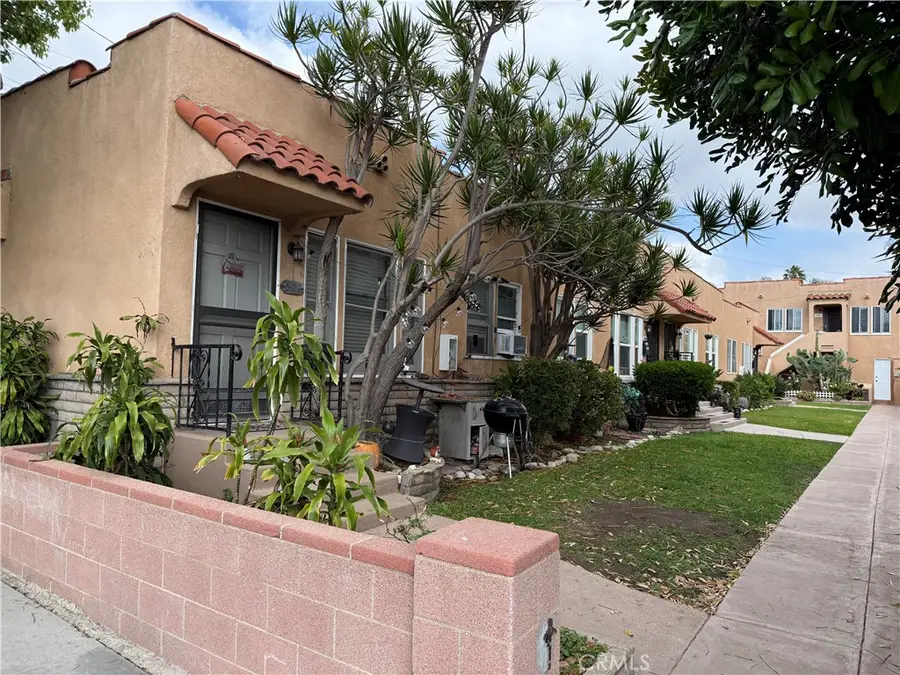 566 W 17th, San Pedro, CA 90731 - #3