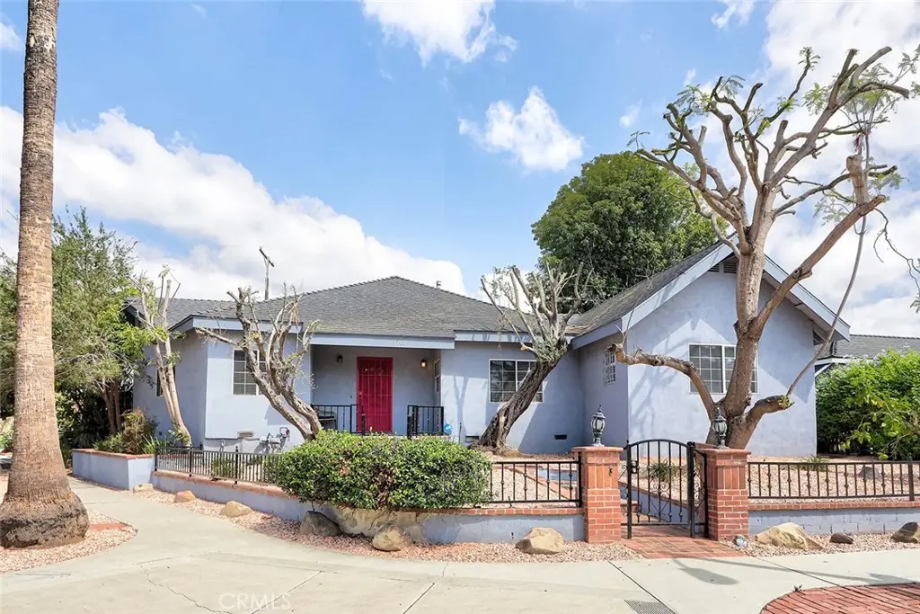 7700 Isis Avenue, Los Angeles, CA 90045 - #1
