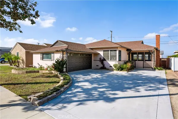11619 Tarron Avenue, Hawthorne, CA 90250