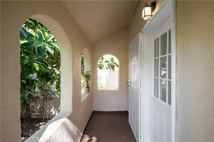 231 W 19th, Long Beach, CA 90806 - #3