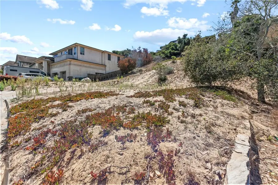 1032 Margarita Avenue, Grover Beach, CA 93433 - Image #3