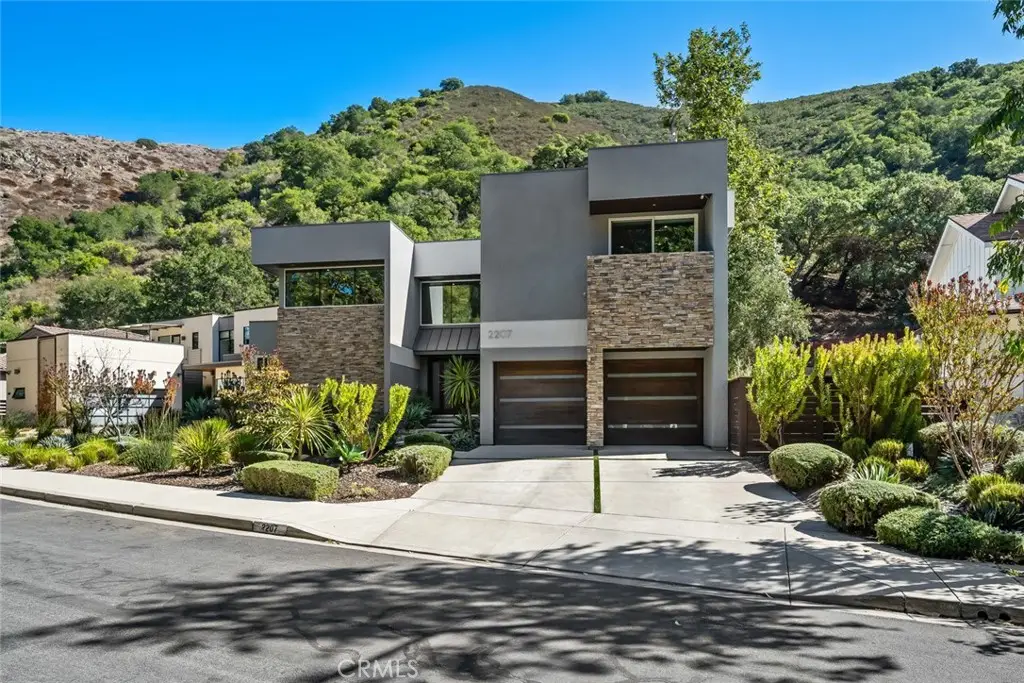 2207 San Luis Drive, San Luis Obispo, CA 93401 - Image #1