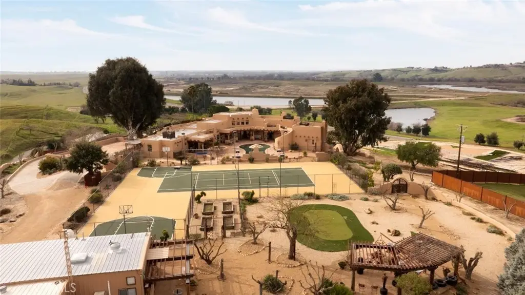 15516 N Friant Road, Friant, CA 93626 - Image #1