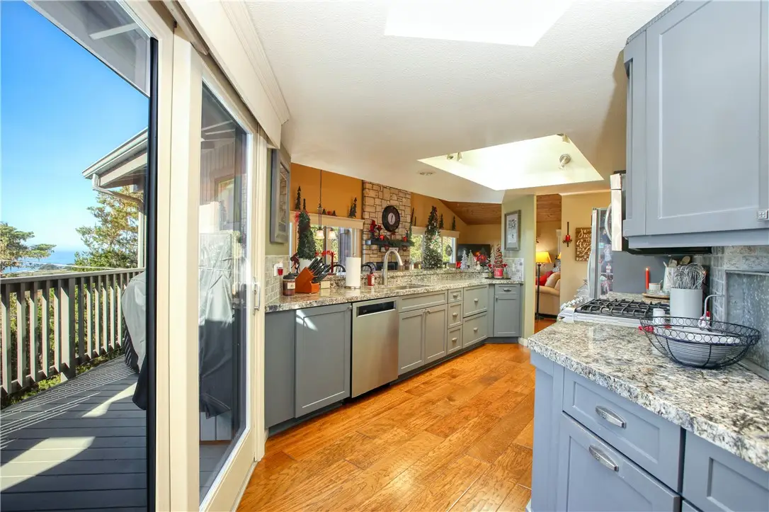 583 Plymouth Street, Cambria, CA 93428 - #1