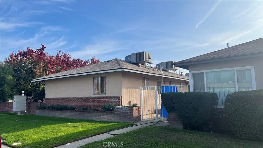 3462 3468 E Clinton, Fresno, CA 93703 - Image #1