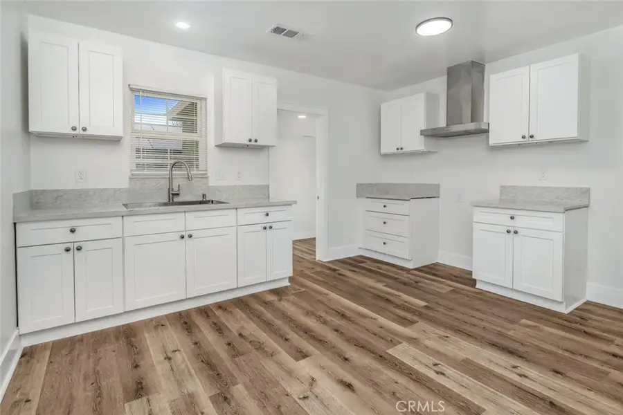 309 S Myrtle, Bakersfield, CA 93304 - #2