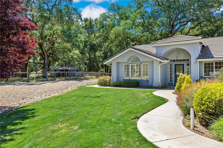 12055 Cenegal Road, Atascadero, CA 93422 - #3