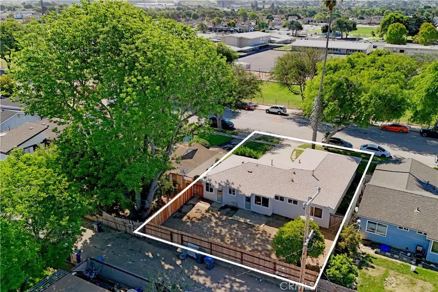 1205 E Oak Avenue, Lompoc, CA 93436 - #2