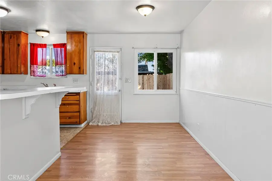 1205 E Oak Avenue, Lompoc, CA 93436 - #3