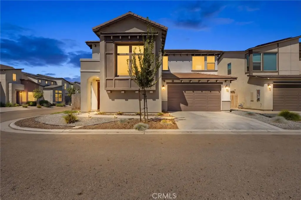 3432 W Good, Visalia, CA 93277 - #1