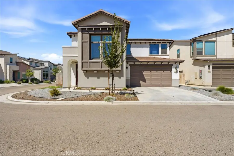 3432 W Good, Visalia, CA 93277 - #2