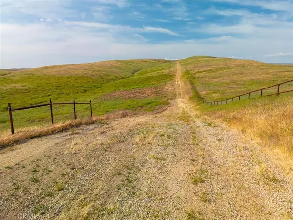 3730 Gruenhagen Flat, Paso Robles, CA 93446