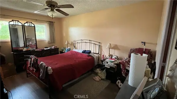 500 W Sample Avenue, Fresno, CA 93704