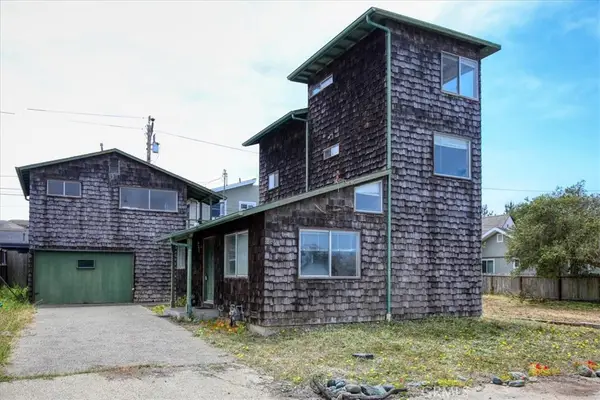 550 Worcester Drive, Cambria, CA 93428