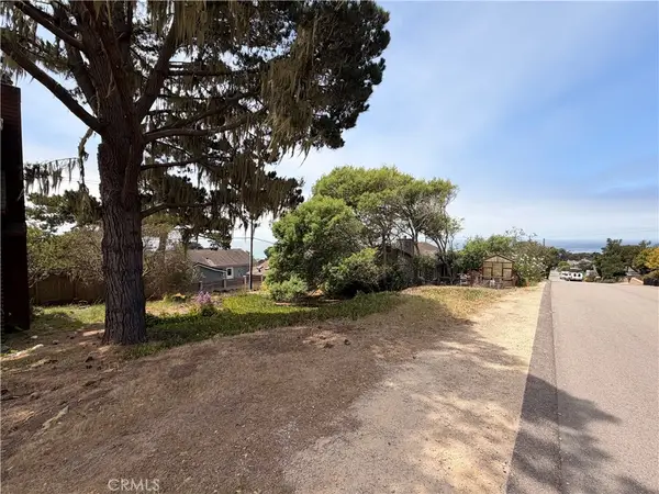 422 Weymouth, Cambria, CA 93428
