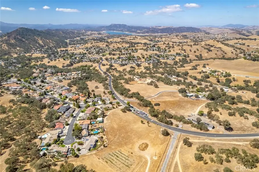 0 Gateway Drive, Paso Robles, CA 93446 - #2
