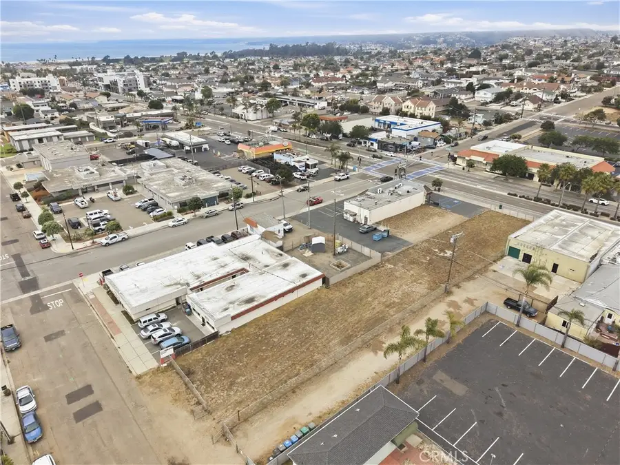 838 W Grand Ave, Grover Beach, CA 93433 - #2