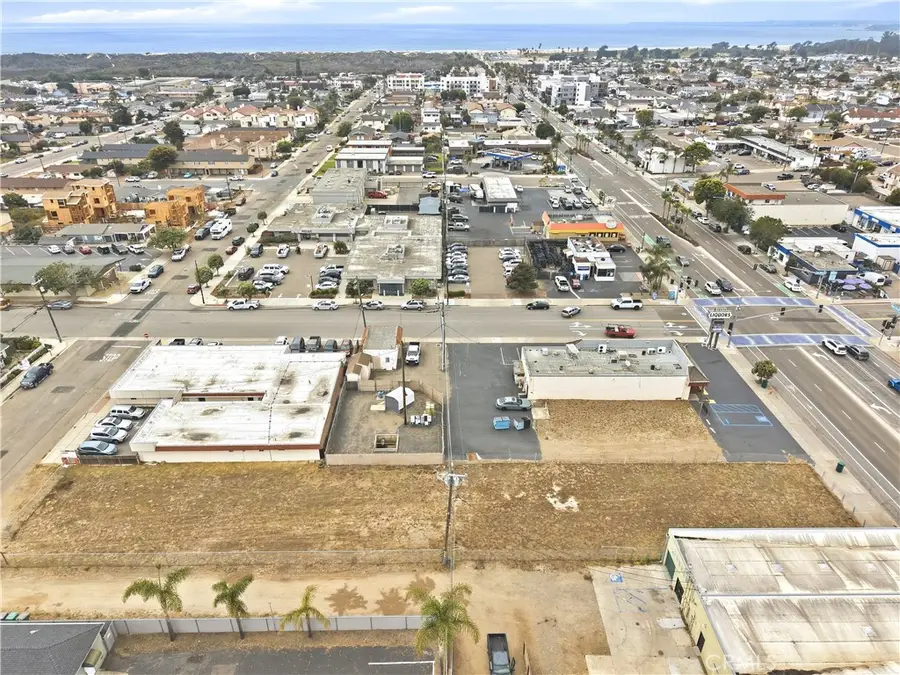 838 W Grand Ave, Grover Beach, CA 93433 - #3