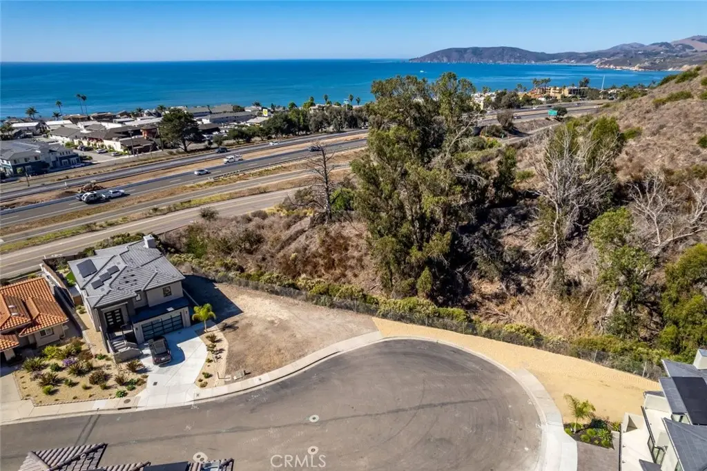 2739 Barcelona, Pismo Beach, CA 93449 - #1