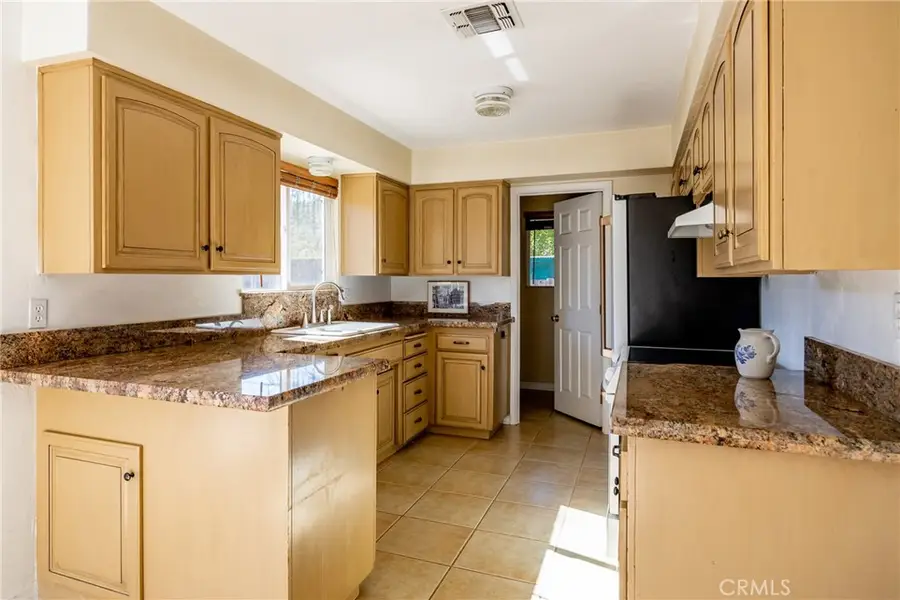 2668 Saddle Back Lane, Paso Robles, CA 93446 - #3