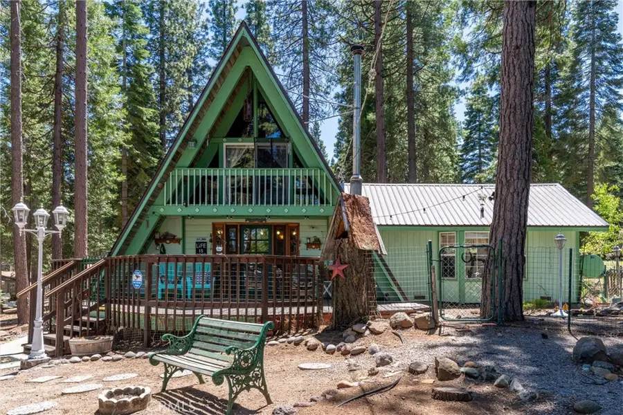 445 Cedar Circle, Lake Almanor, CA 96137 - Image #3