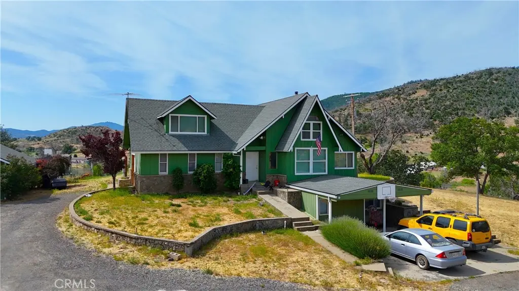 405 Old Cottonwood Creek Rd, Hornbrook, CA 96044 - #1