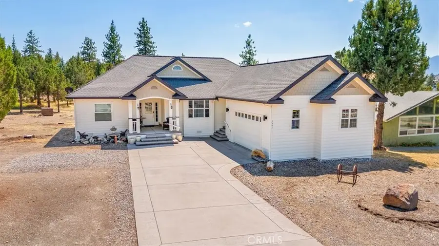 5541 Lake Shastina Drive, Weed, CA 96094 - Image #3