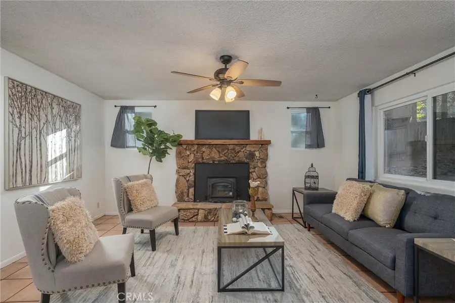 15328 Forest Ranch Wy, Forest Ranch, CA 95942 - Image #2