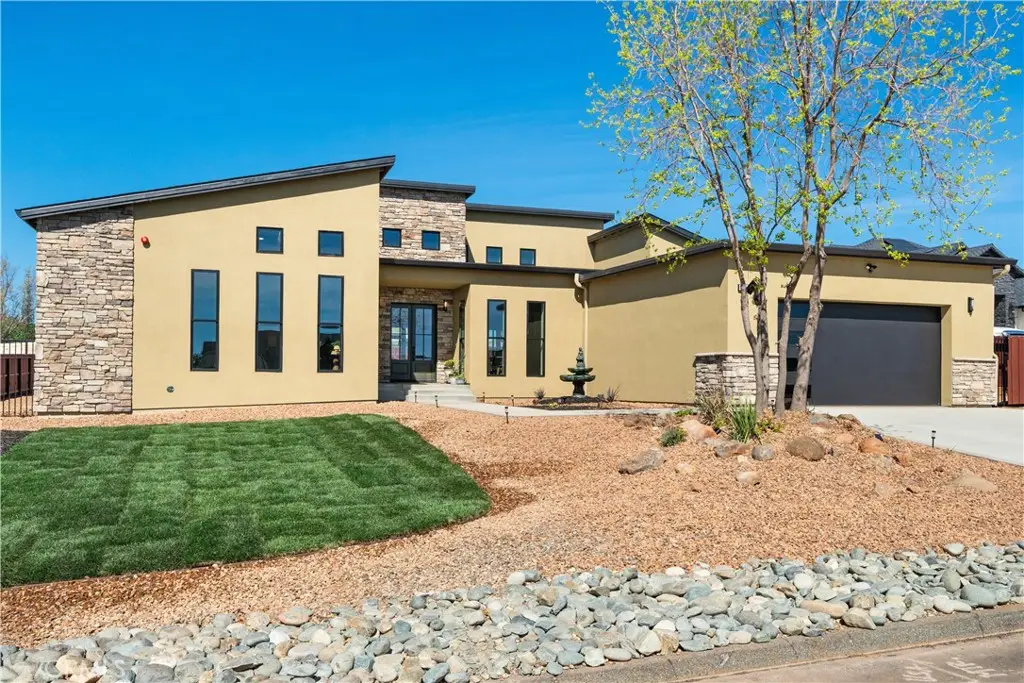 5093 Malibu Drive, Paradise, CA 95969 - #1