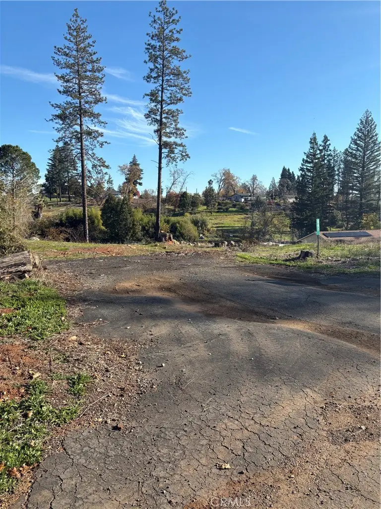 542 Hillcrest Dr., Paradise, CA 95969 - Image #2