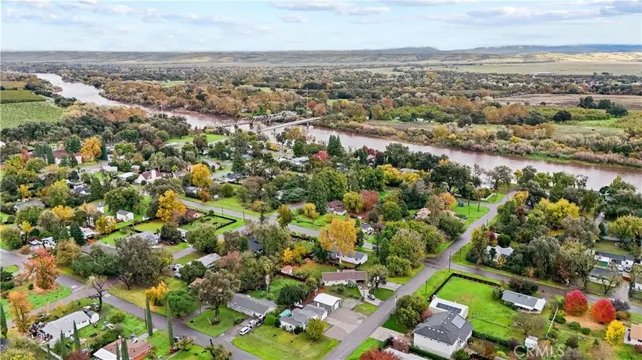 375 F Street, Tehama, CA 96090 - Image #2