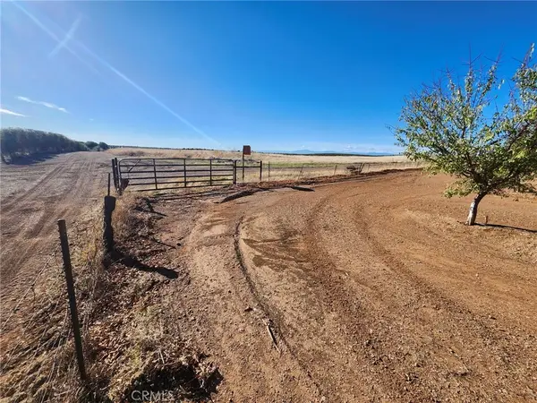 0 153-040-24-00-7, Caliente, CA 93518