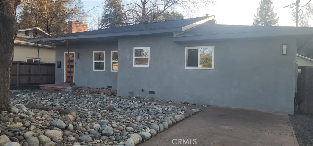 977 Sarah, Chico, CA 95926 - #1